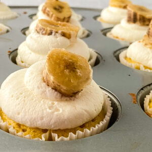 banana cream pie cupcakes