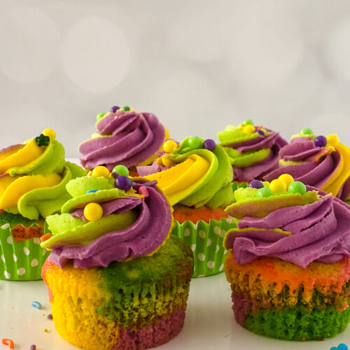 Mardi Gras Cupcakes at www.chefkimihou.com