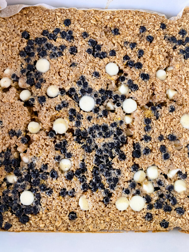 Viral TikTok Baked Oats at www.chefkimihou.com