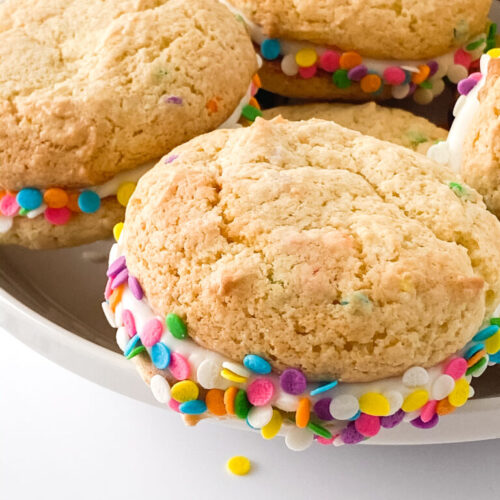 Confetti Whoopie Pies at www.chefkimihou.com