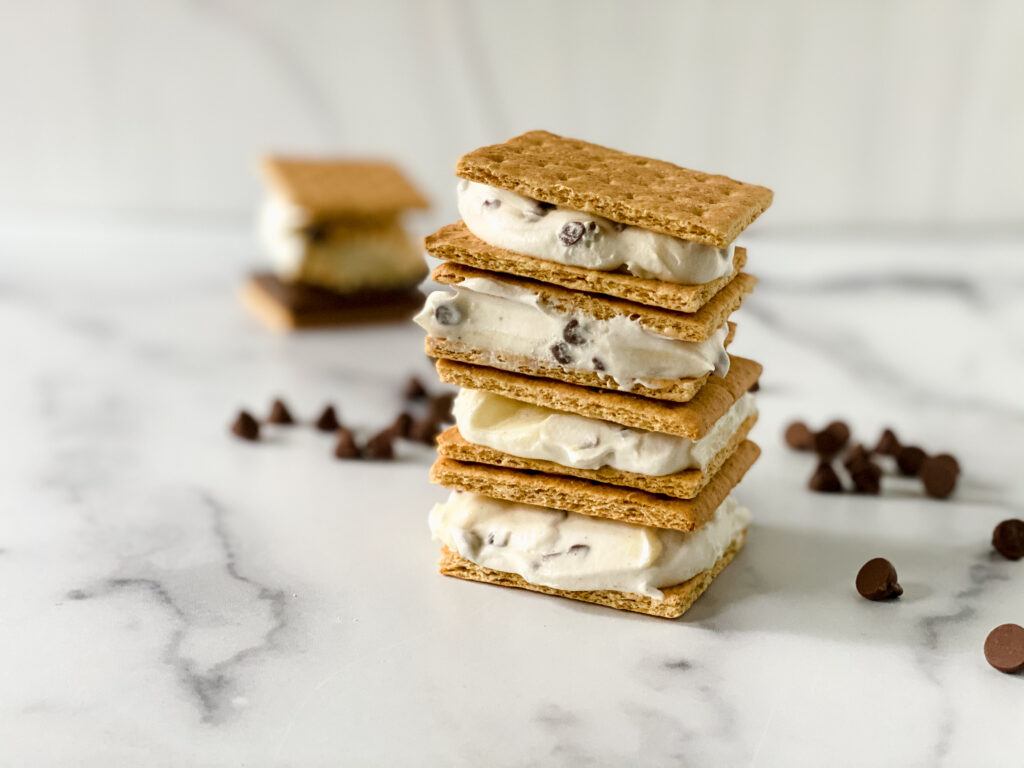 S'mores Ice Cream Sandwich at www.chefkimihou.com