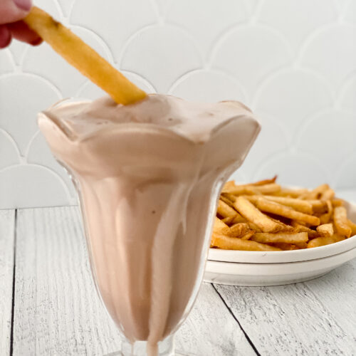 Copycat Wnedy's Frosty at www.chefkimihou.com