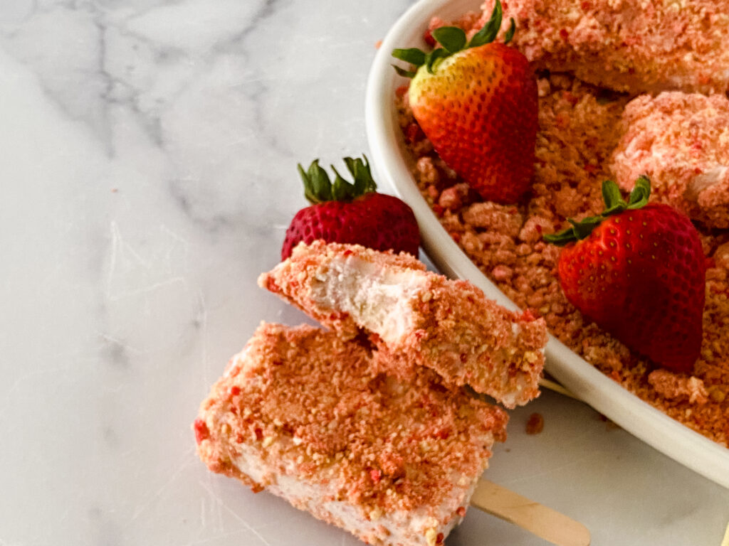 Strawberry Crunch Ice Cream Bars at www.chefkimihou.com