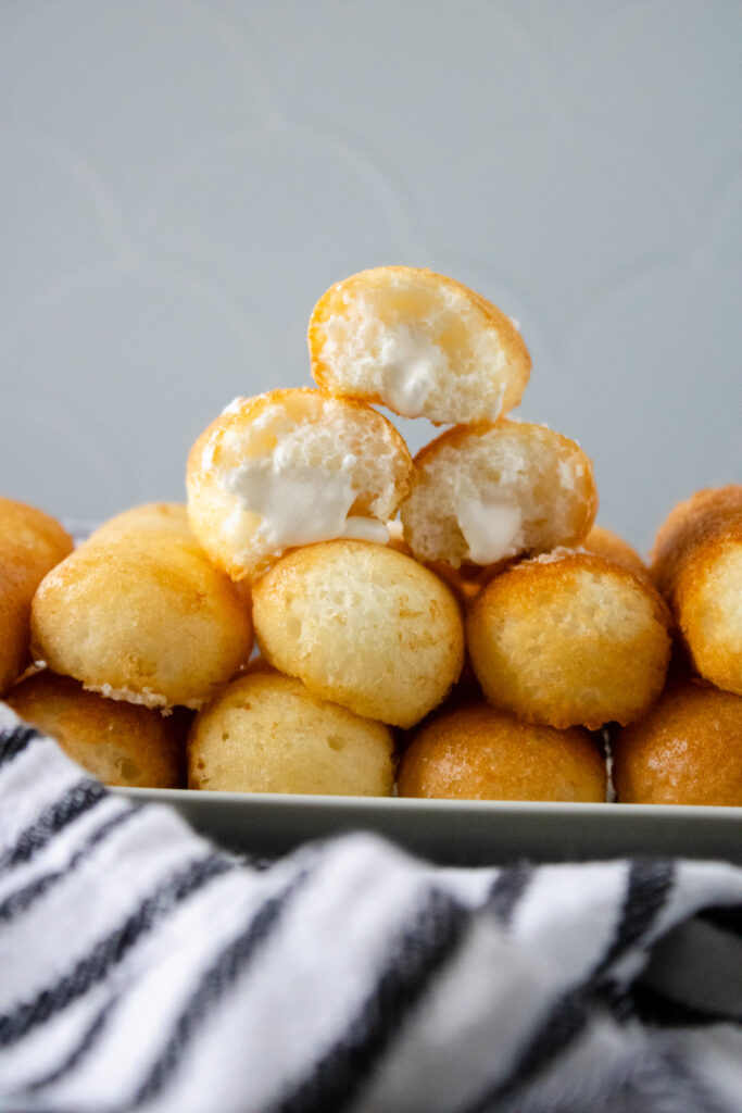 Copycat Twinkies at www.chefkimihou.com
