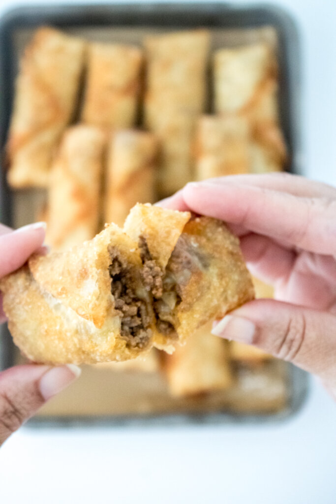 bacon cheeseburger egg rolls