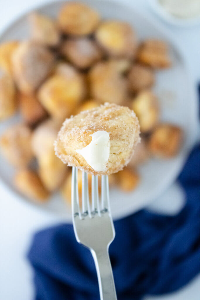 air fryer biscuit bites with icing